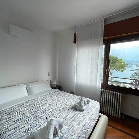 Il Pescarino Jacuzzi With Lake View
